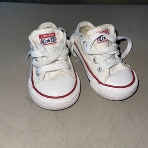 Toddler sneakers
